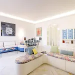 Apartment Guesthost - The Violinist's House *