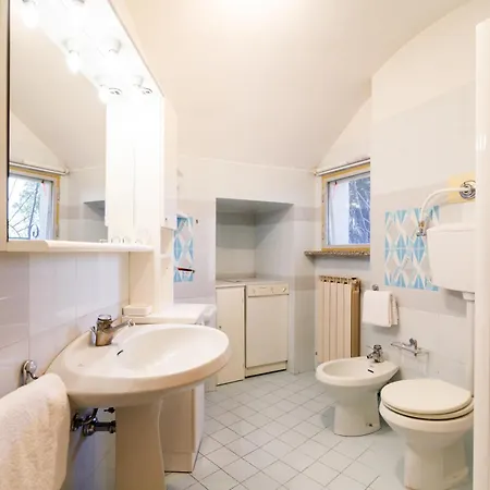 The Violinist S House - In The Heart Of * Сієна