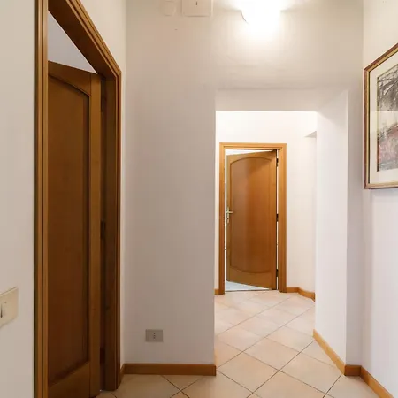 The Violinist S House - In The Heart Of Апартаменти