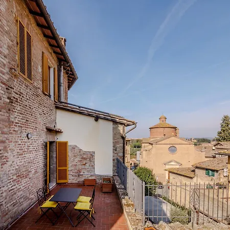 Apartament Guesthost - The Violinist's House *