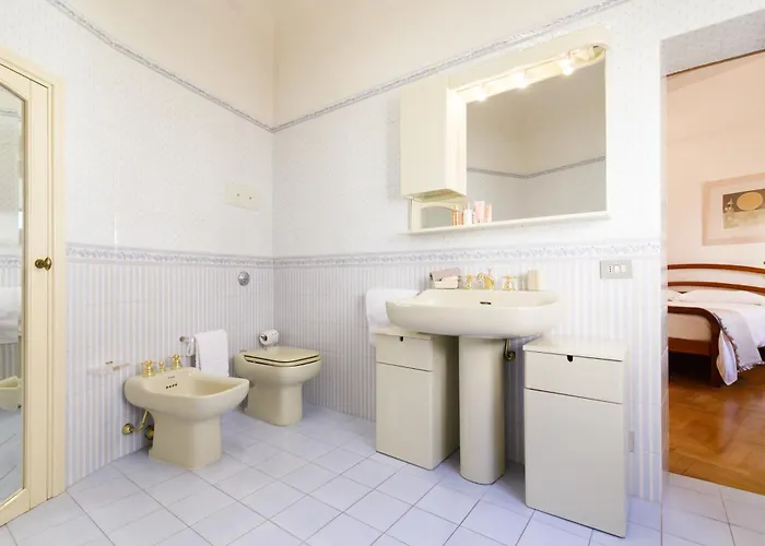 Guesthost - The Violinist's House Apartament Siena