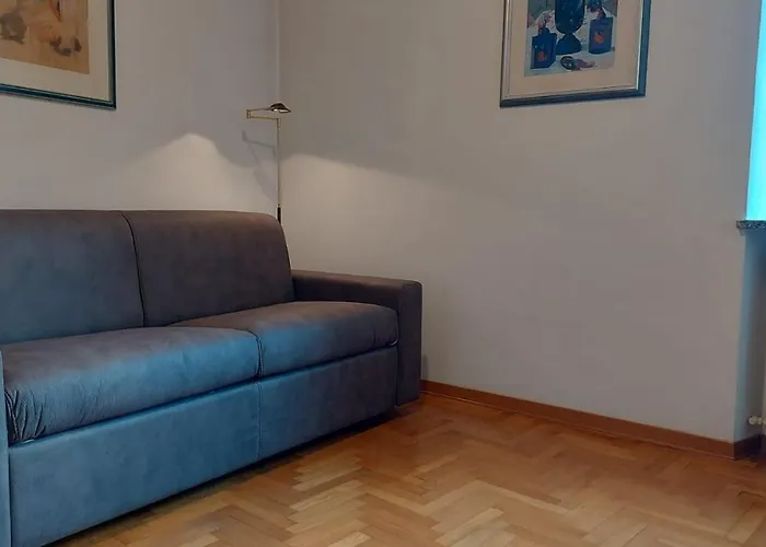 Guesthost - The Violinist's House Apartament