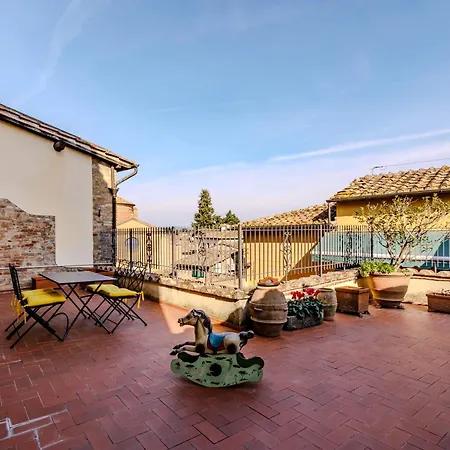 The Violinist S House - In The Heart Of Siena