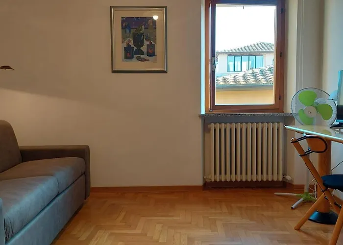 Apartment Guesthost - The Violinist's House *